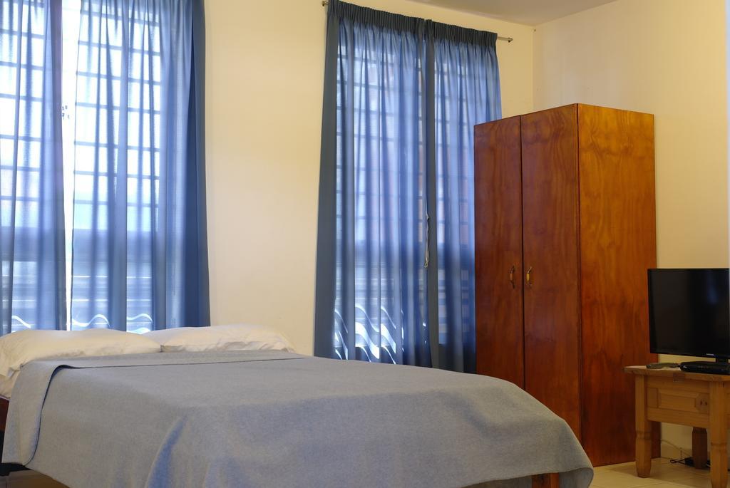 Orange Rembrandt Studio Apartments Вилемстад Екстериор снимка