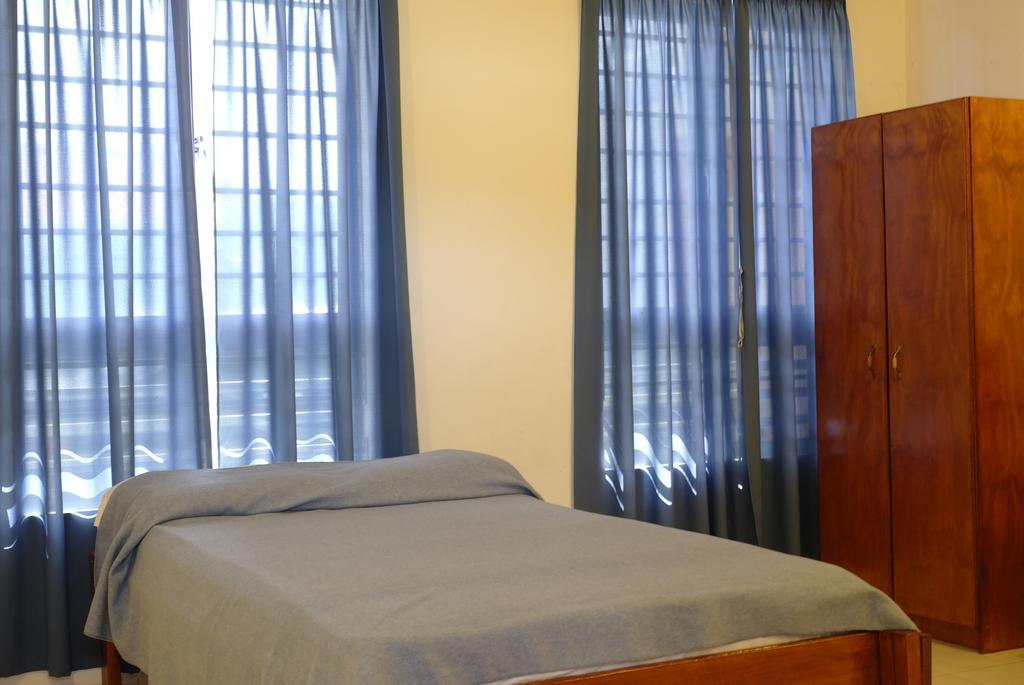 Orange Rembrandt Studio Apartments Вилемстад Екстериор снимка